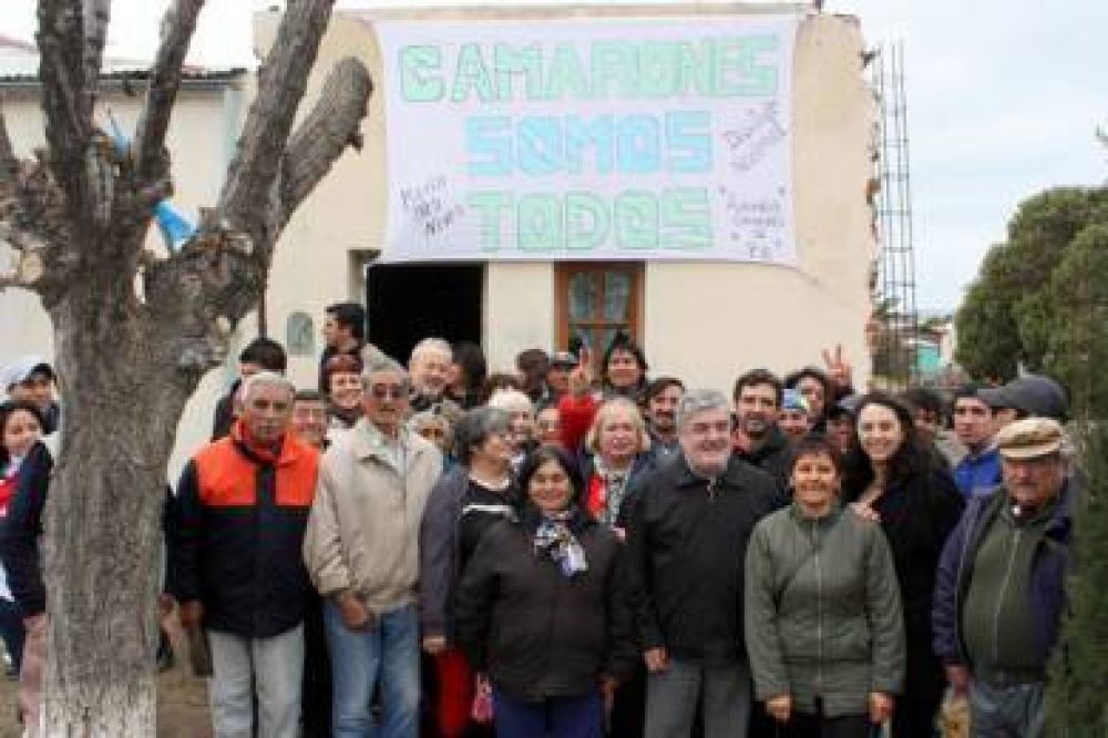 Das Neves visit� Camarones y escuch� las quejas de los vecinos