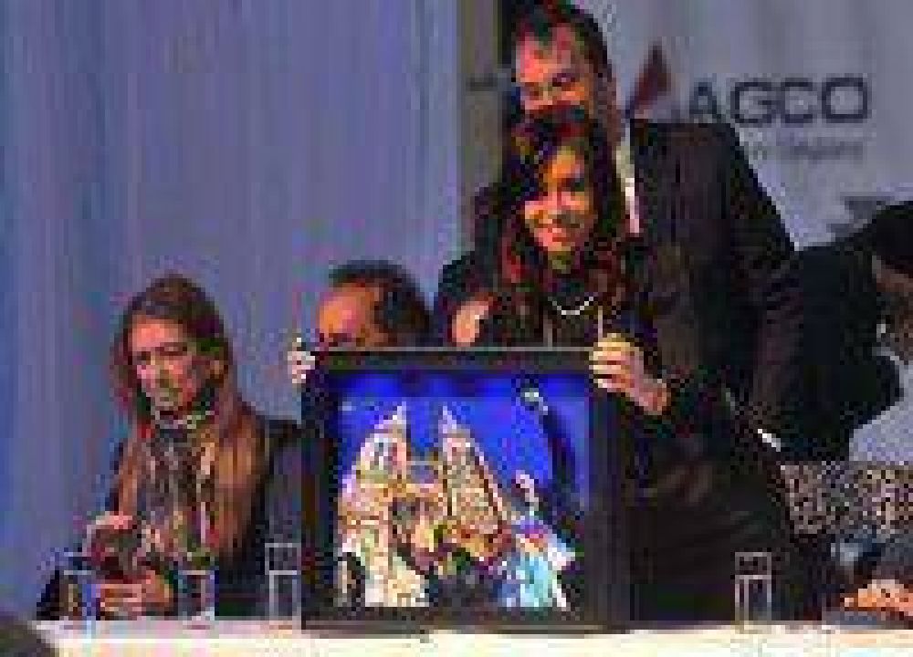 Cristina: "Necesitamos empresarios con fuerza y optimismo"