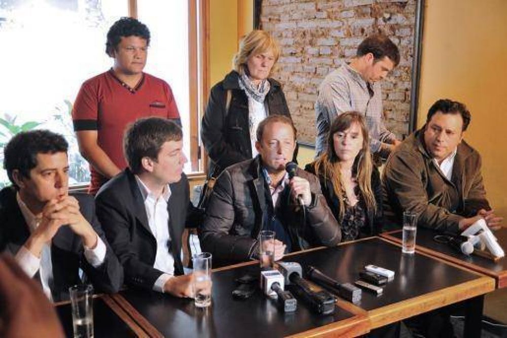 Insaurralde: �Vamos a seguir devolvi�ndole derechos a la gente�