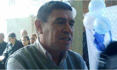 Piden que interceda la Naci�n para finalizar la escuela de Agustoni