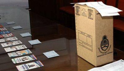 Convocan a empleados p�blicos a inscribirse para la carga de datos de las Elecciones 2013