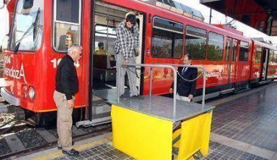 Transporte inaugur� la cuarta rampa en la traza del Metrotranv�a