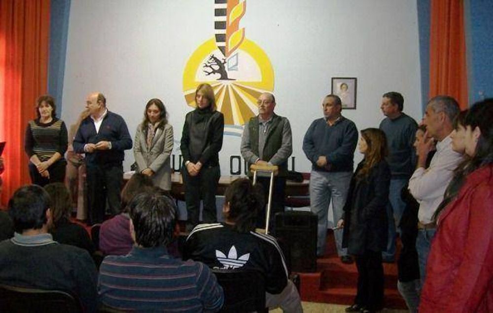 Entregaron cr�ditos y jubilaciones en Quem�
