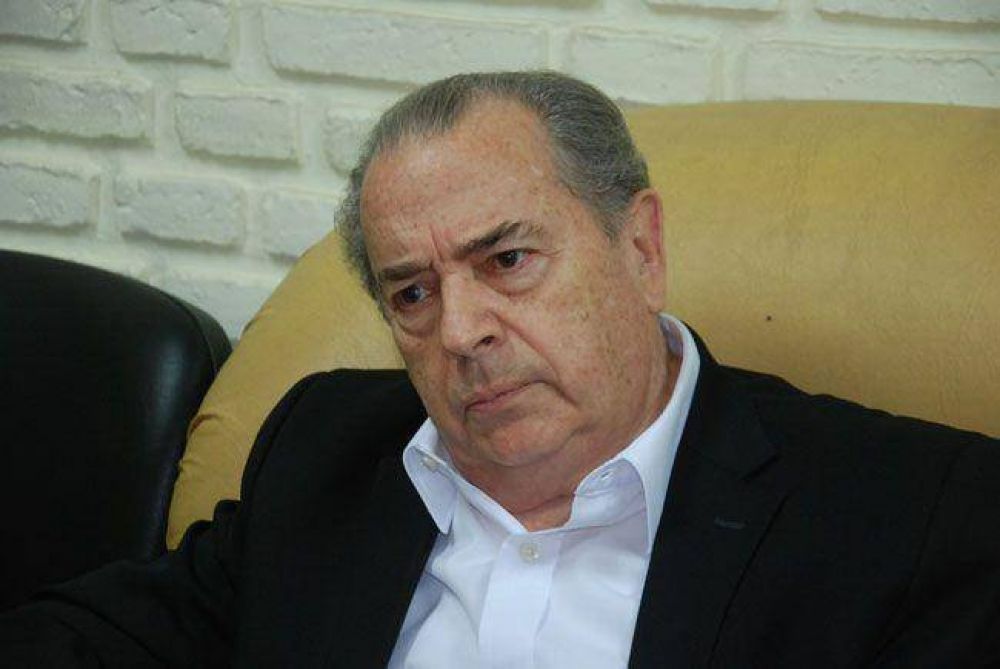 De "Paco" P�rez al gobernador por el Atuel: ��Jorge me hiciste juicio!, me sorprendiste�