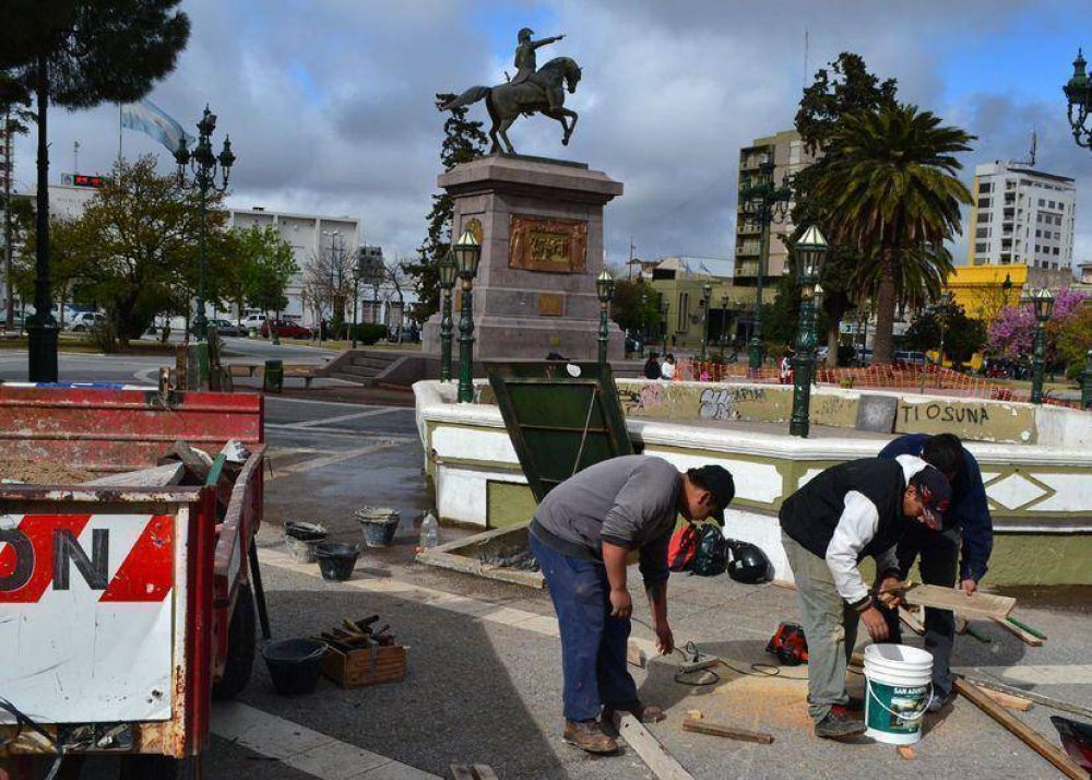Obras de reparacin en la Plaza San Martn