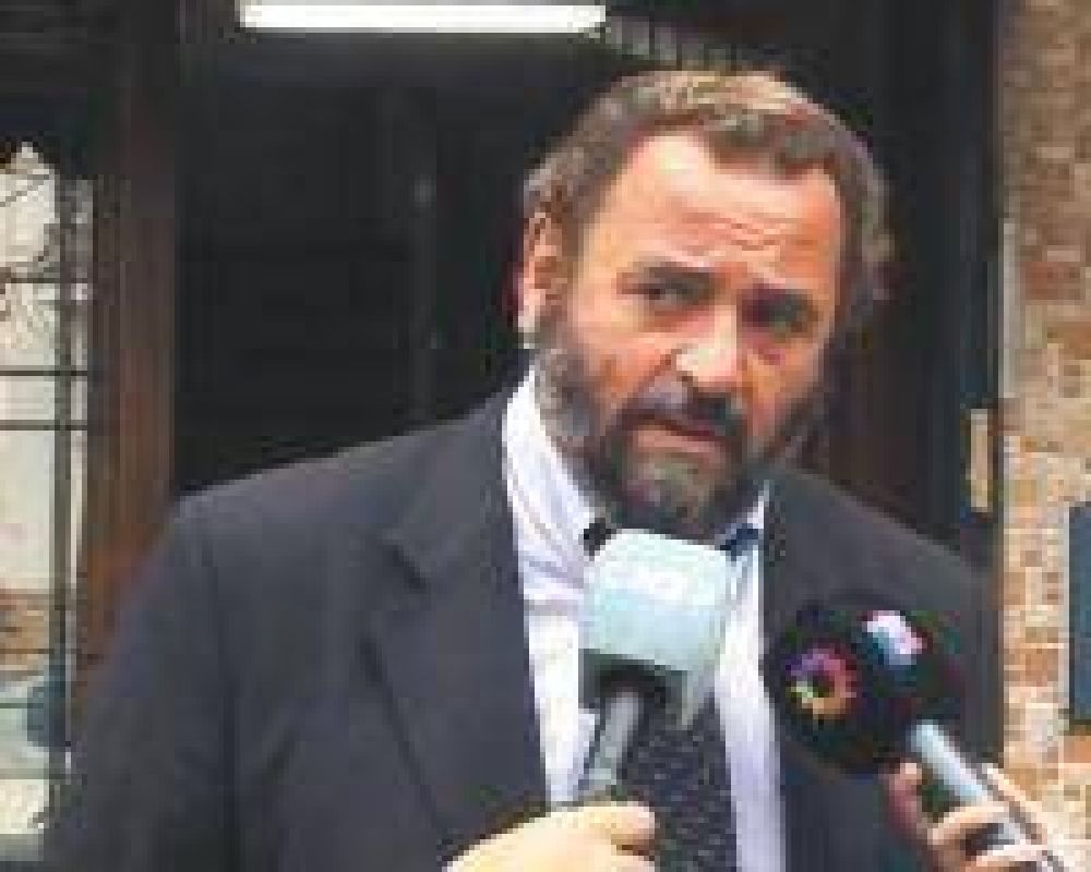 Imputaron al fiscal acusado de emitir un dictamen elaborado por Clarn