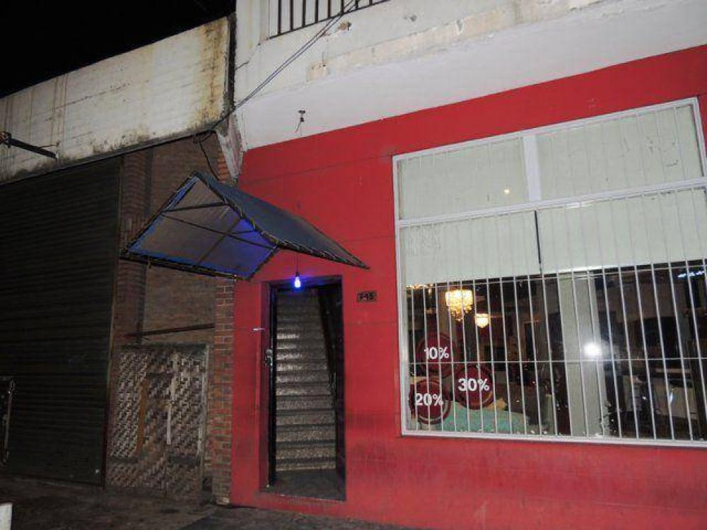Otro prost�bulo fue allanado en jurisdicci�n de la Segunda de Bernal 