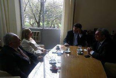 Ciano recibi� a la embajadora de Israel en Argentina, Dorit Shavit