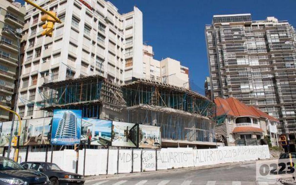 Avanza la construcci�n de otra torre en la costa marplatense