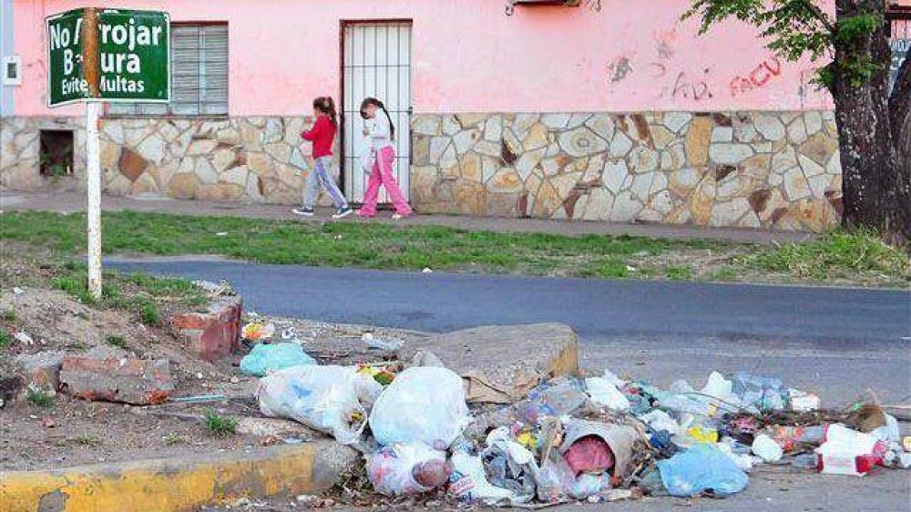 Convocar�n a vecinales para erradicar los minibasurales  