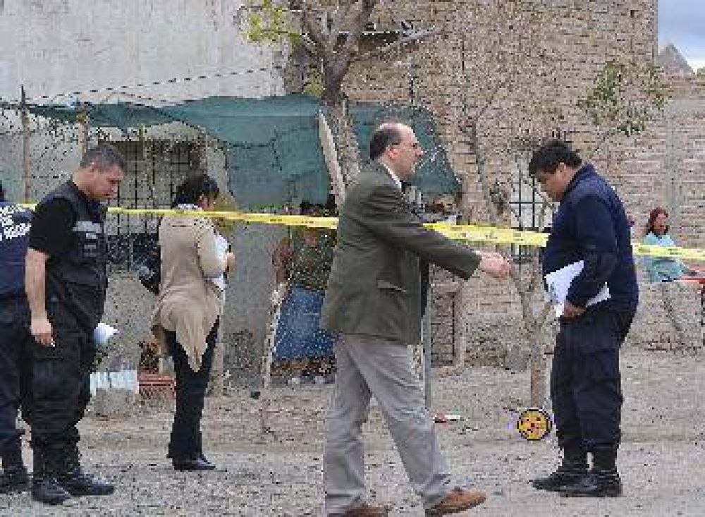 Le dispararon desde una moto y lo mataron, en Roca