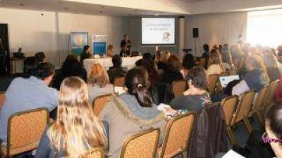 Con una evaluaci�n muy positiva, finaliz� Encuentro Regional del Sumar