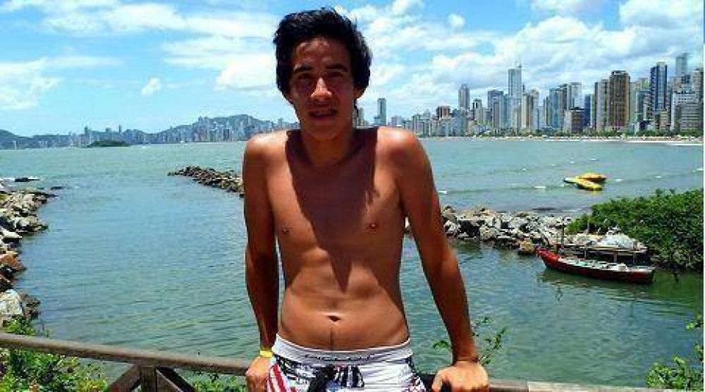 Est� grave el chico apu�alado durante un robo en Eldorado