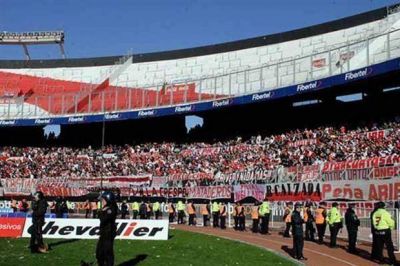 River-Boca: �clausuran una tribuna del Monumental?