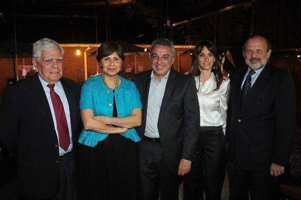 Zamora y Malena, presentes en el Aniversario de la ONG Las Tunas