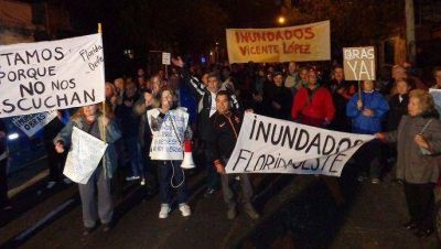 Inundados de Vicente L�pez marcharon pidiendo obras