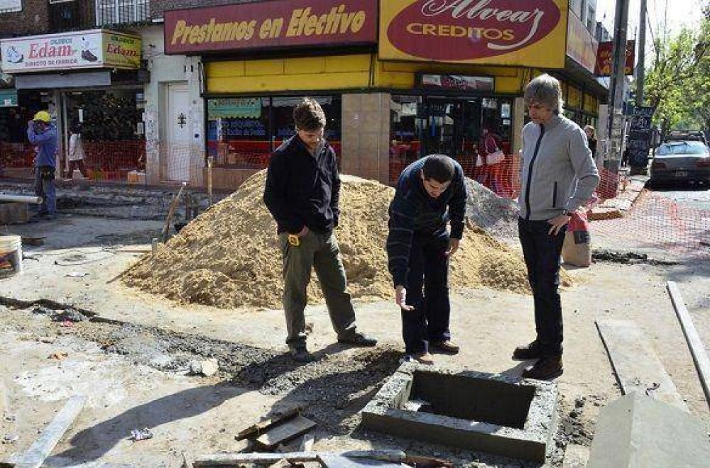 San Fernando: Comenzaron las obras de un nuevo tramo para la calle Constituci�n