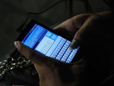 Se har� foro en Santa Rosa para regular el uso de celulares