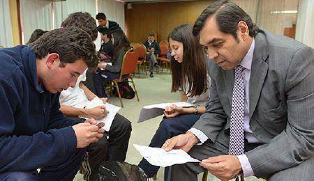 Concurso Mi Factura Por favor: 14 departamentos ya tienen sus finalistas