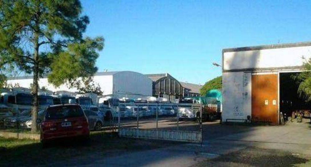 Despiden a 45 camioneros