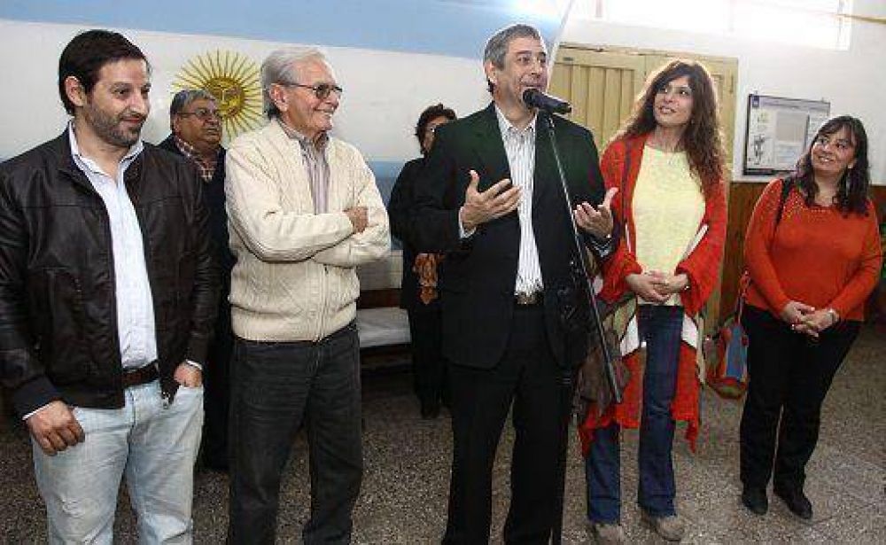 Jorge Ferraresi: �somos nosotros quienes destruimos o construimos la Argentina mediante el voto�