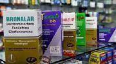 Bromatologia decomiso varios kilos de medicamentos prohibidos en la zona de el mercadito