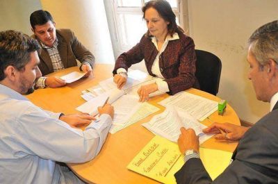 Rescate de deudores del Banco Naci�n: se firm� el quinto tramo del convenio