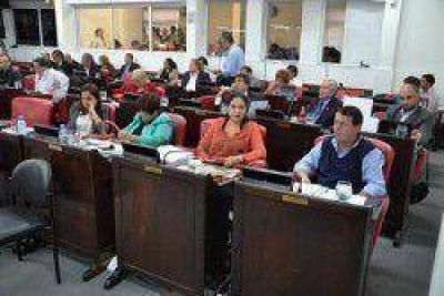 Aprobaron la incorporaci�n de cargos y horas c�tedra del escalaf�n docente al Presupuesto