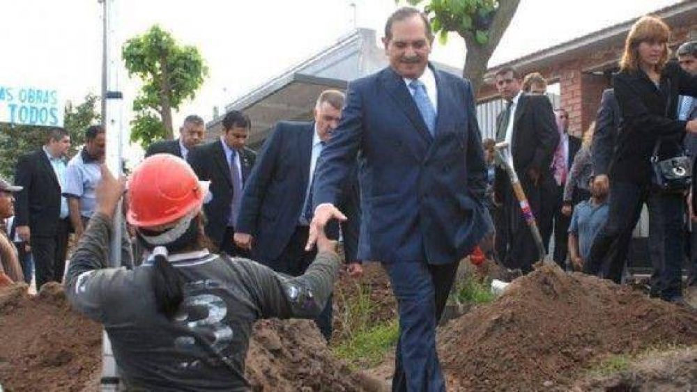"Hace falta mano dura para los polic�as corruptos"
