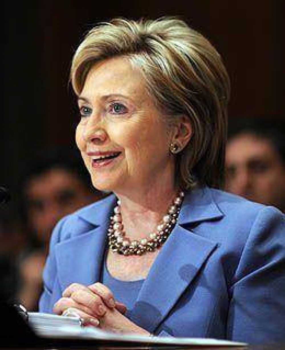 Hillary Clinton reclama a Cuba m�s democracia para que sea readmitida en la OEA 