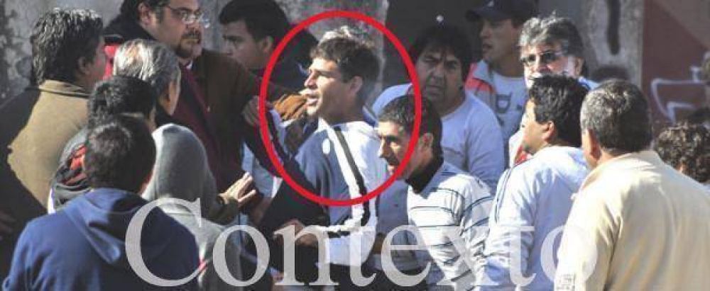 El puntero de Alperovich y Cortalezzi que agredi� a la concejal Manzone estar�a detenido por uno de los homicidios en el Canal Sur