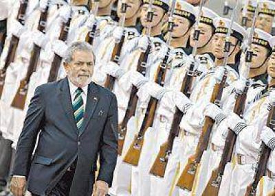 Lula asegur� que "no hay tercer mandato" y apoy� a su candidata