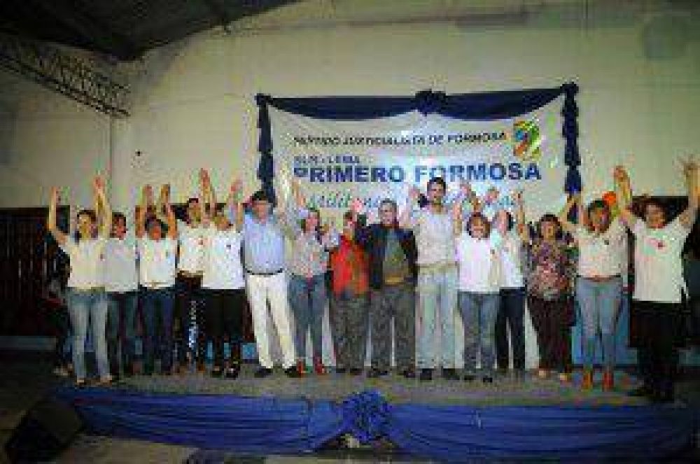 Arr�a present� a candidatos a concejales de �Primero Formosa�
