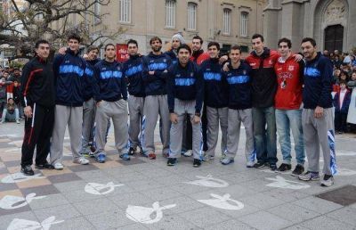 Pe�arol y Quilmes, ejemplo contra la violencia