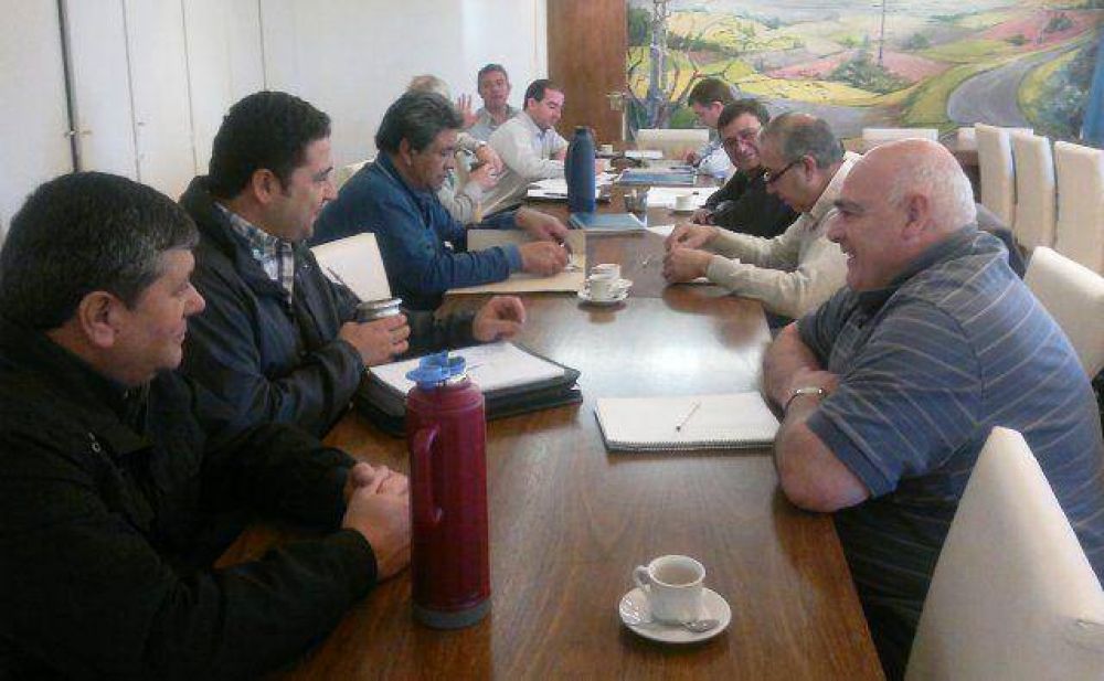 Luz y Fuerza La Pampa lanz� un plan de lucha