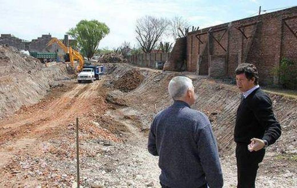 San Isidro construye m�s reservorios para prevenir inundaciones