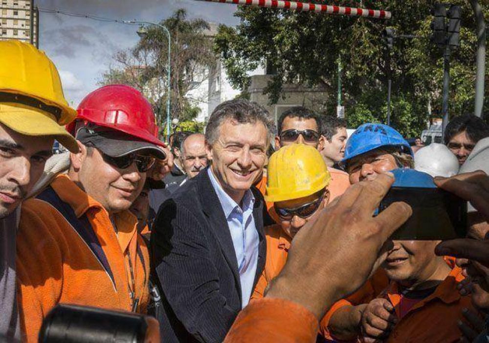Macri inaugur� el paso bajo nivel Olaz�bal
