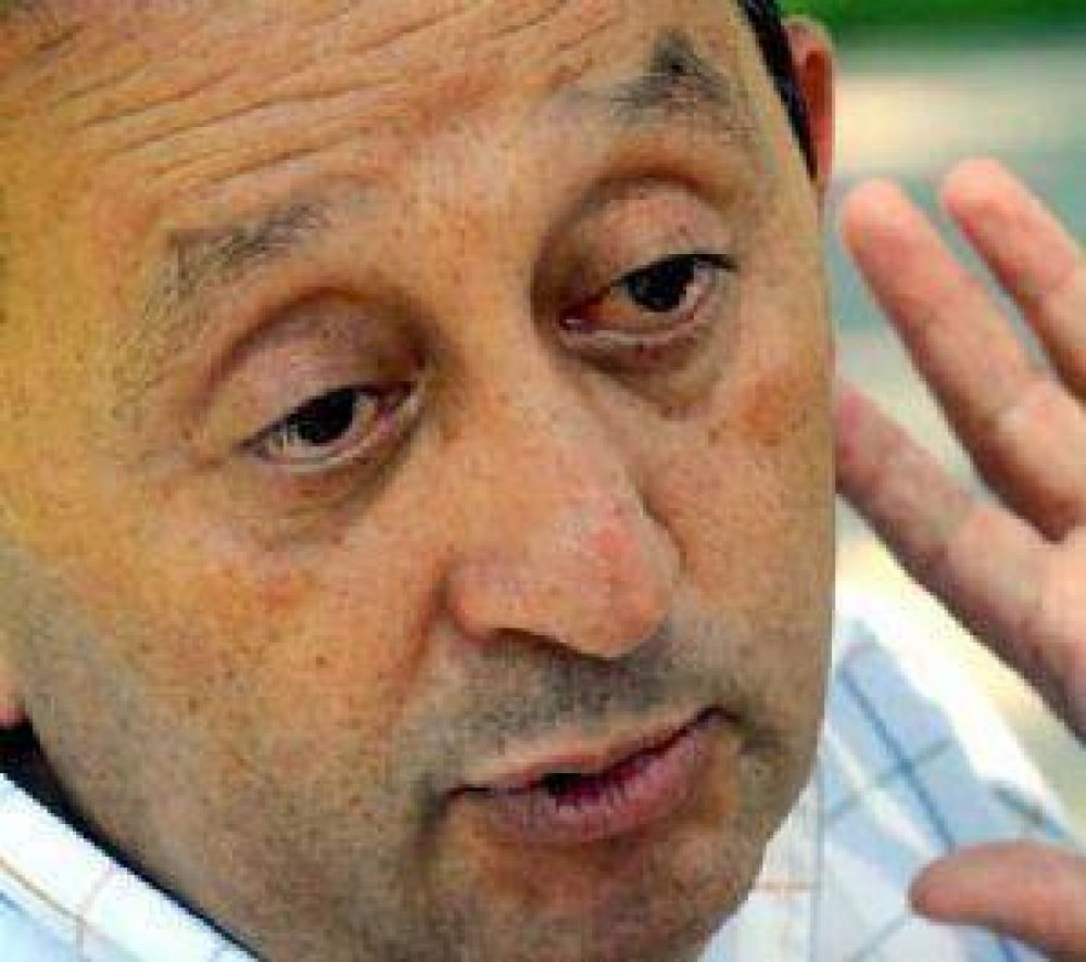 Jaque pol�mico: si no quieren debatir proyectos hay que cerrar la Legislatura