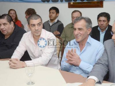 Cariglino respald� a Walter Queijeiro