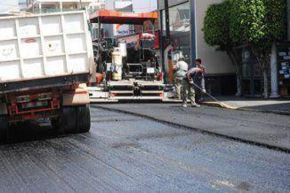 Caos de trnsito por reencarpetado de varias calles en Quilmes Centro