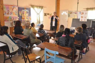 Charla sobre educaci�n sexual en Saforcada
