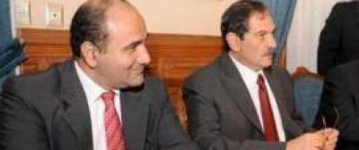 El Zar pretende despegar de la ca�da de su candidato Manzur, un s�mbolo de la corrupci�n alperovichista