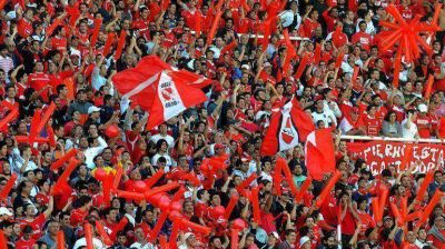 Detienen a m�s de 30 barras de Independiente