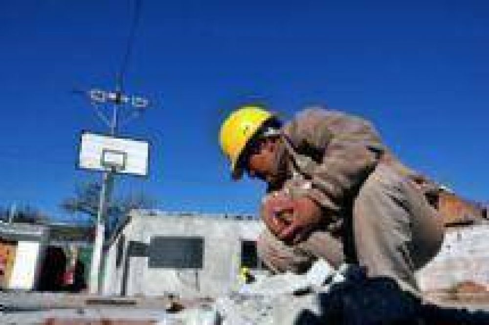 El 98 por ciento de los playones deportivos de la ciudad ya fueron refaccionados y puestos a punto