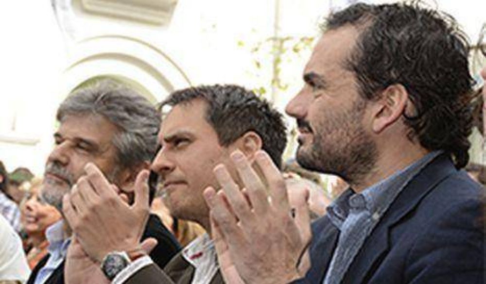 "Macri intenta vaciar las orquestas juveniles"