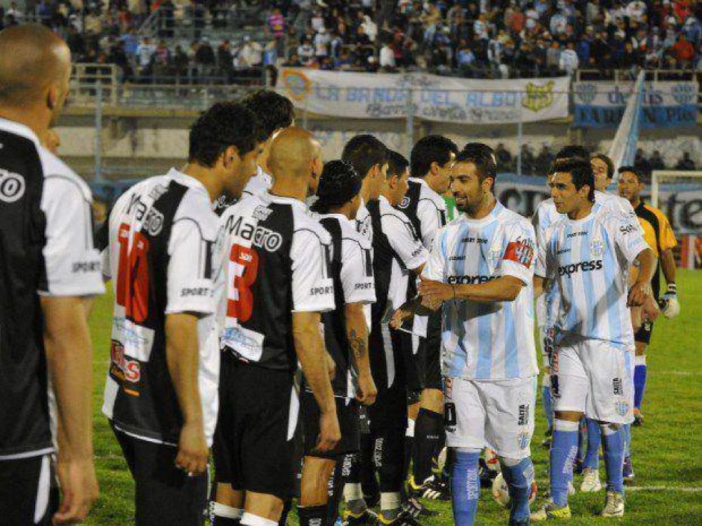 Gimnasia y Central de galera y coraz�n
