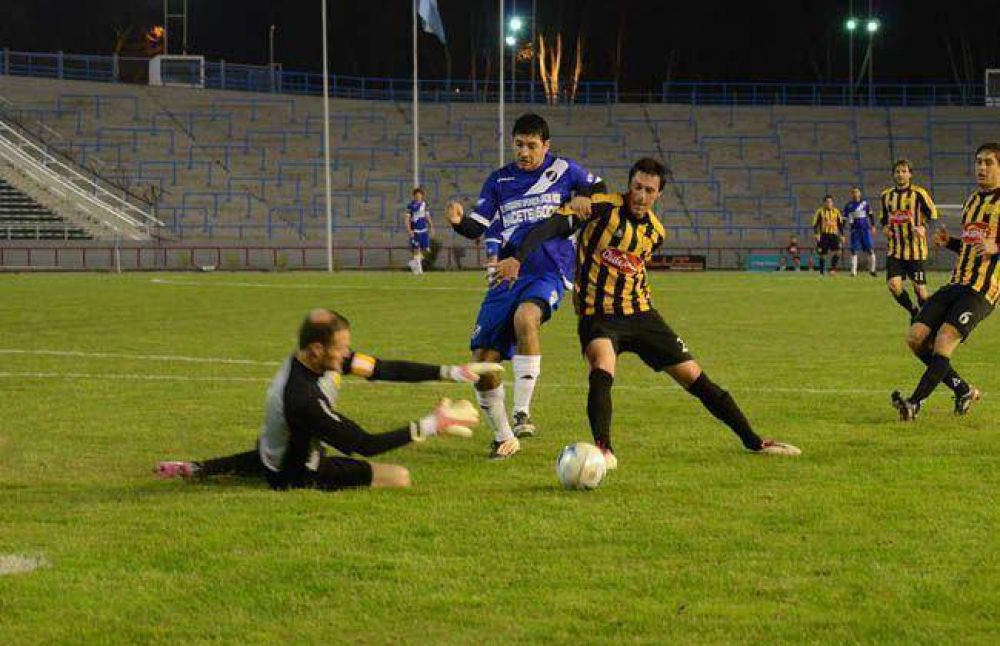 Alvarado logr� un punto para no despreciar