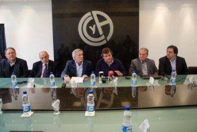 Pulti anunci� medidas para la generaci�n de empleo