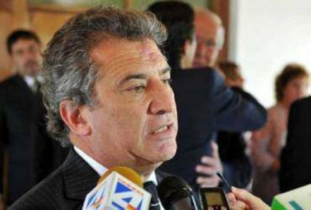 Licitan una gran obra de electrificaci�n rural para el norte entrerriano