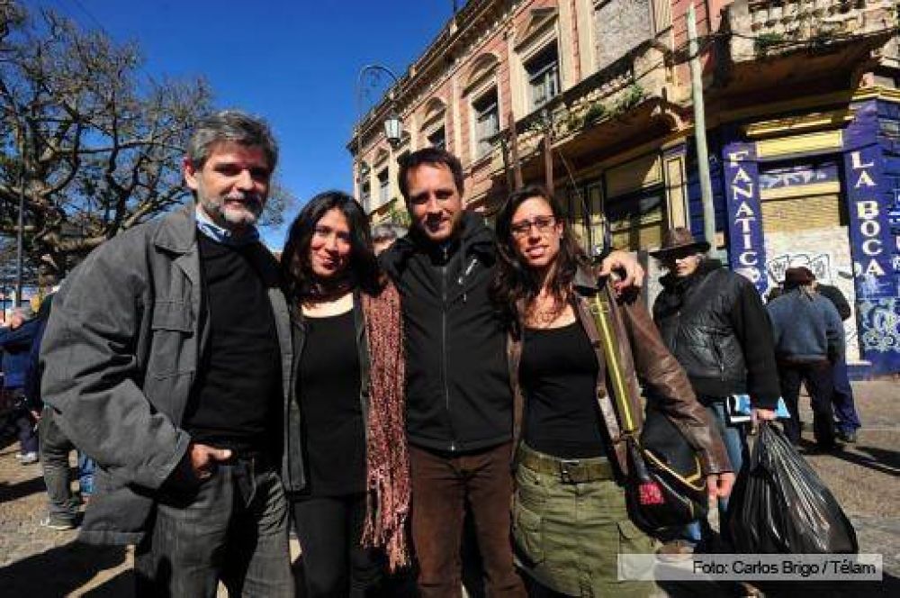 Filmus y Cabandi� se re�nen con los vecinos de La Boca